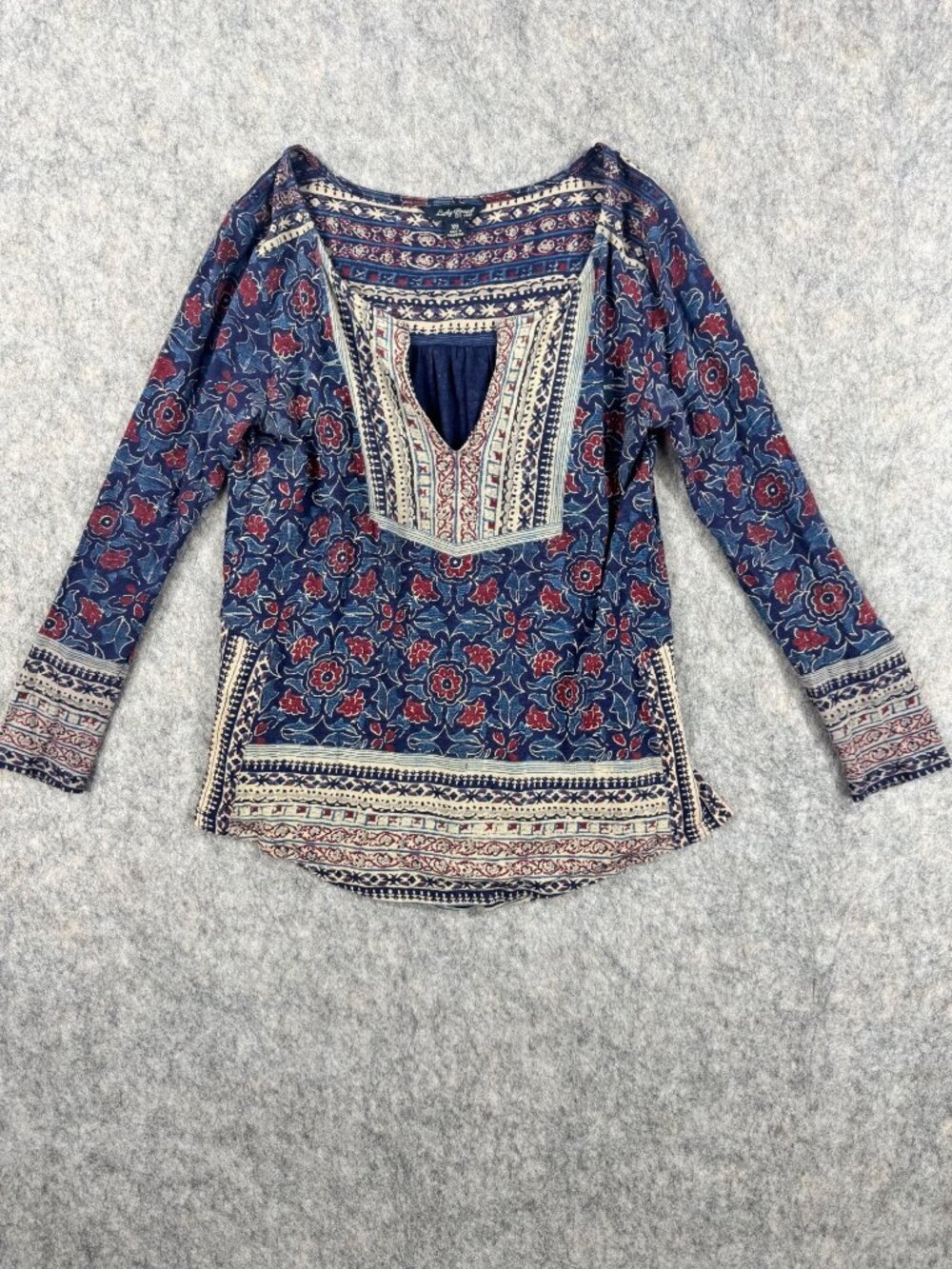 Lucky Brand Floral Boho Top Long Sleeve Sz XS Round Neck Notch Batik